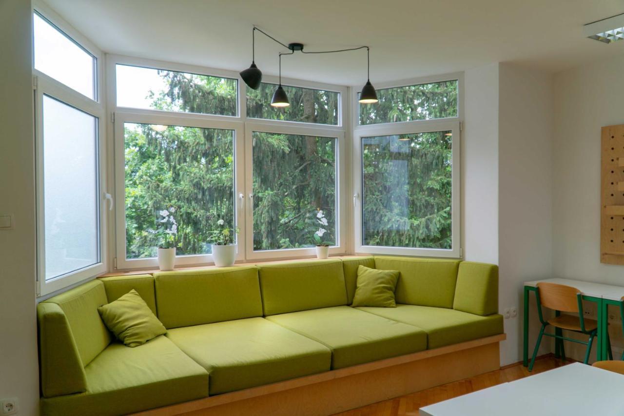 Dijaski Dom Bezigrad Ljubljana Hostel Esterno foto