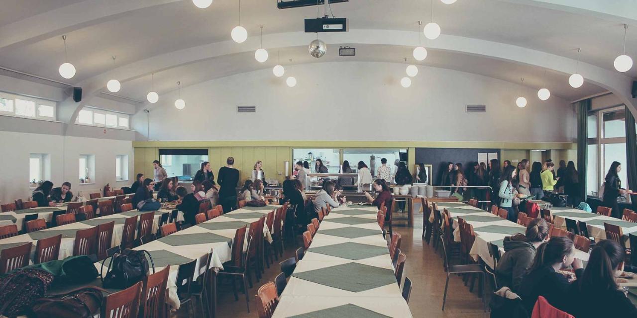 Dijaski Dom Bezigrad Ljubljana Hostel Esterno foto